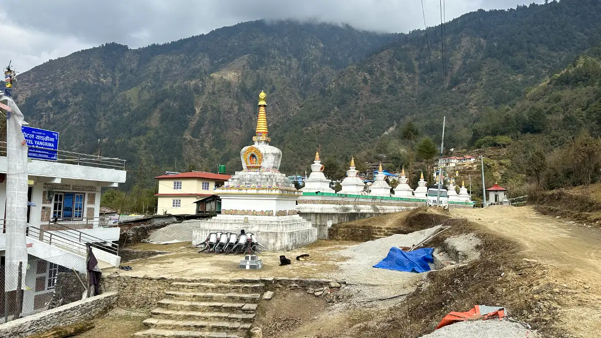 Tarkeghyang village Helambu region traditional Hyolmo settlement starting point Ama Yangri trek