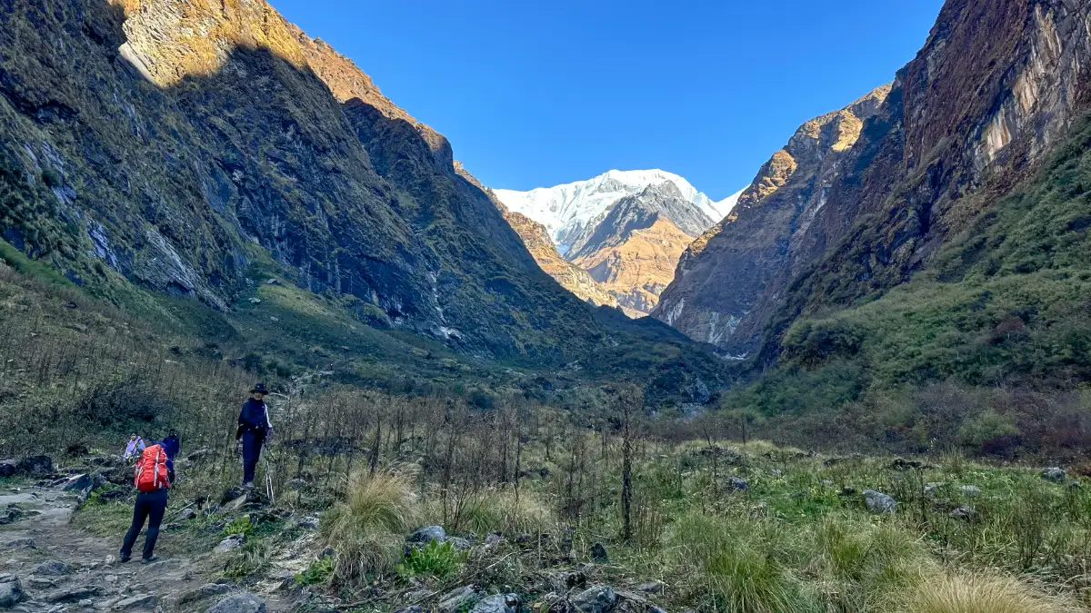 Trekking the Annapurna Base Camp, from Deurali to MBC