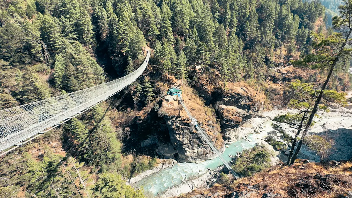 Hillary Suspension Bridge on the way to Namche